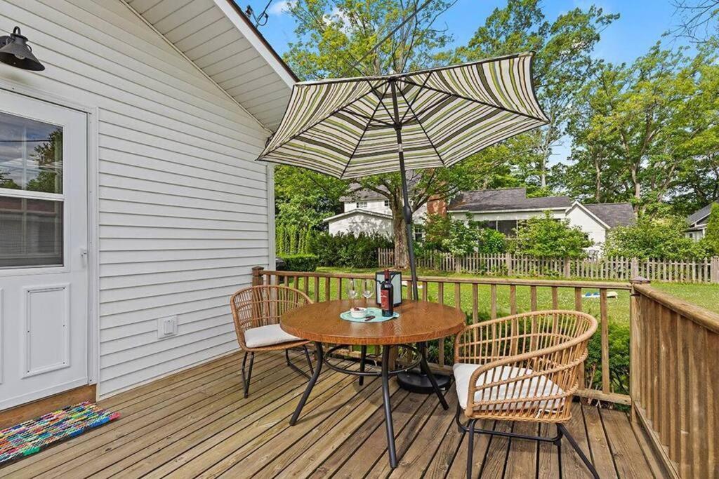 Villa 2Min Walk Downtown-Pet Friendly-Offstreet Parking à Saugatuck Extérieur photo