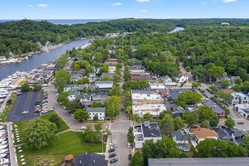 Villa 2Min Walk Downtown-Pet Friendly-Offstreet Parking à Saugatuck Extérieur photo